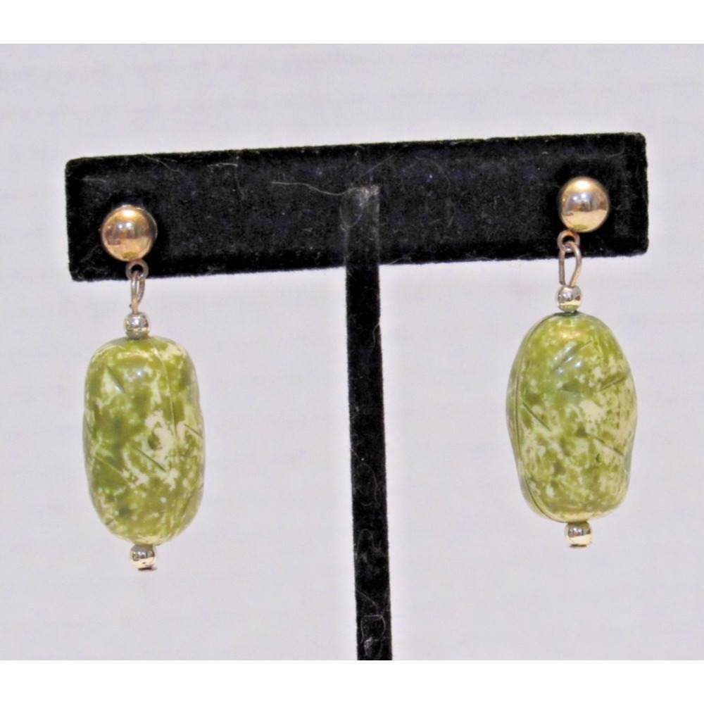Green Dangle Earrings Boho Chic Garden Fairy Hippie